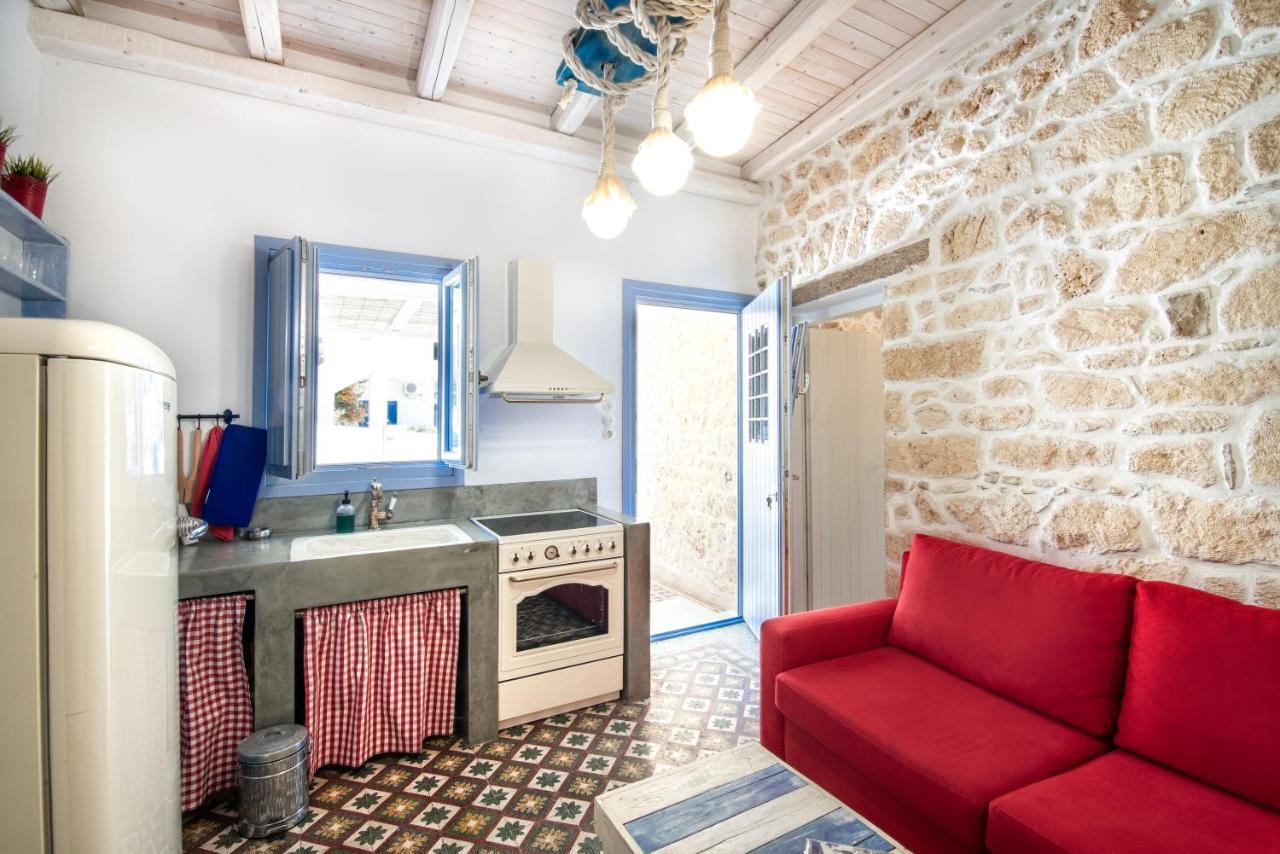 Terra E Sole Spa Suite Aegina Vathí Екстериор снимка