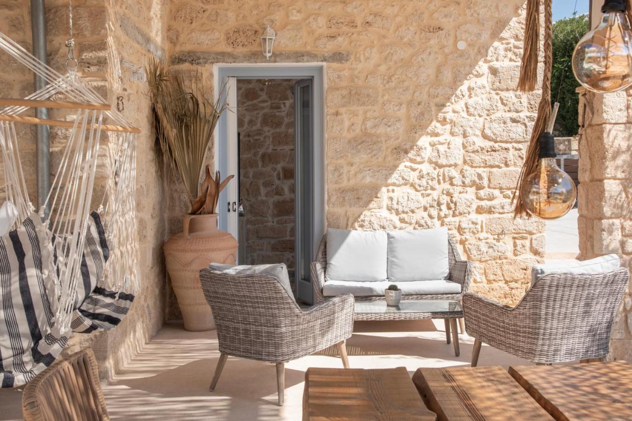 Terra E Sole Spa Suite Aegina Vathí Екстериор снимка