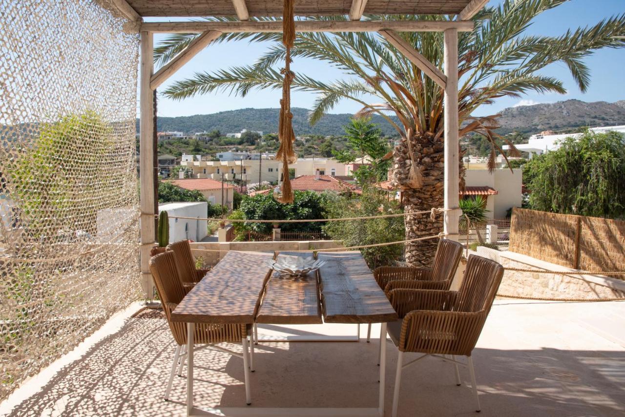 Terra E Sole Spa Suite Aegina Vathí Екстериор снимка