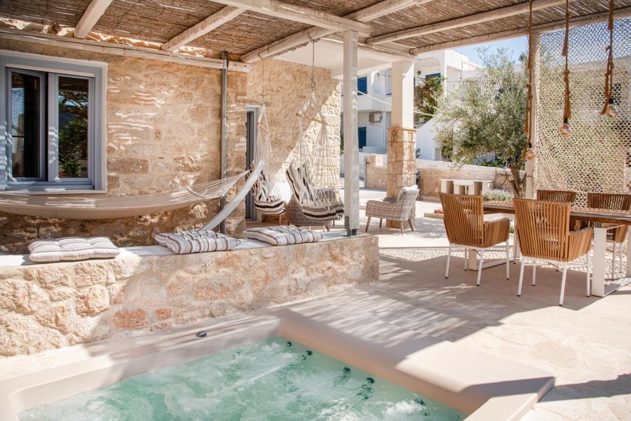 Terra E Sole Spa Suite Aegina Vathí Екстериор снимка
